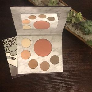 Fitglow Beauty Day Palette
